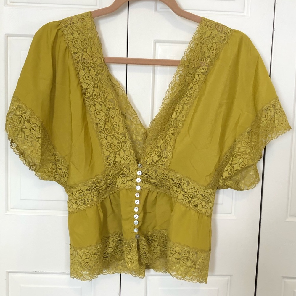 Forever 21 Lace Button Blouse
